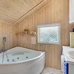 Amazing In Rudkobing With Sauna בית נופש *
